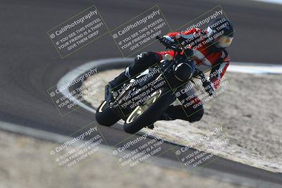 media/Nov-02-2025-Lets Ride (Sun) [[f7a3caa734]]/C Group/1240pm (Turn 2 Outside)/